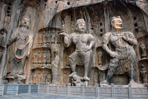 Longmen Grottoes Şaşırtıcı Taş Oymaları ve Tarihi Zenginliklerle Doludur!